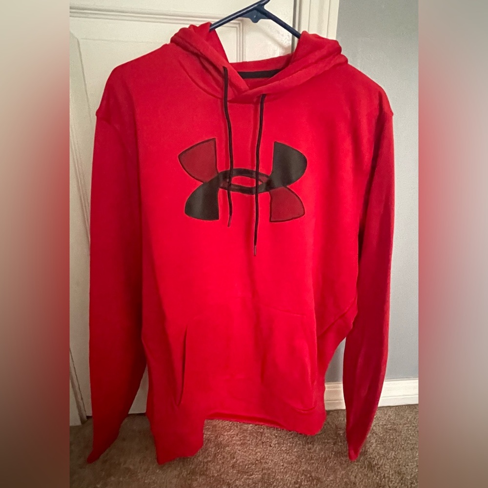Under Armour Mens’ Hoodie Size L NWOT